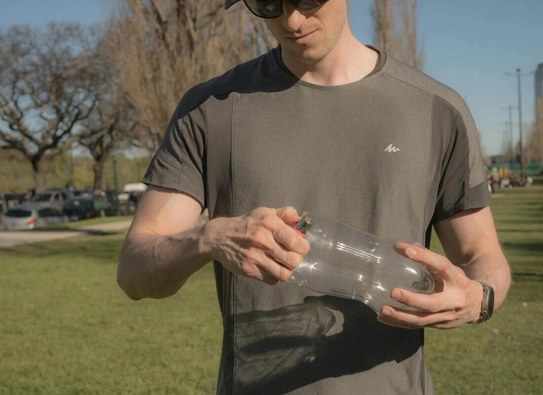 DIY-Wasserfilter aus Plastikflasche