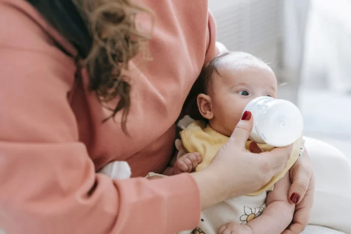Emergency feeding for babies and children