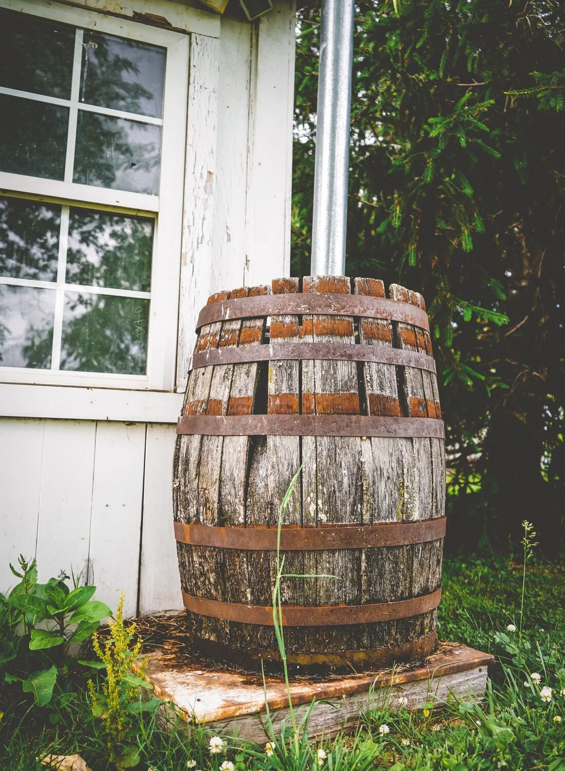 Regenwassertonne aus Holz